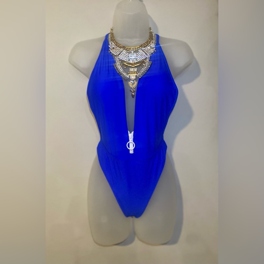 royal blue one pice swim suit